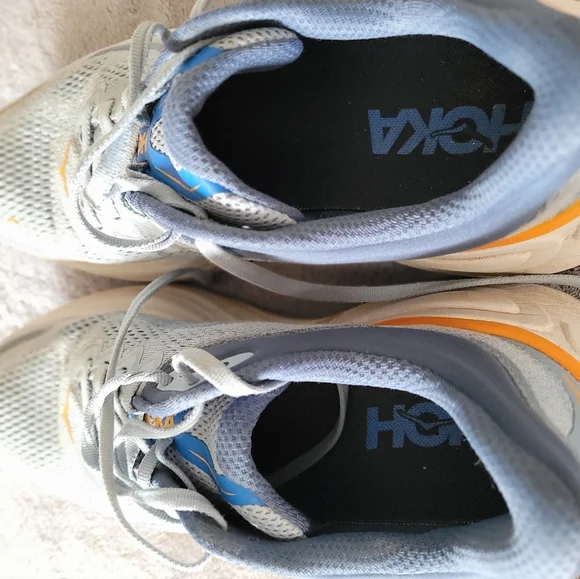 MENS BLUE HOKA BONDI 9 SIZE 9.5 GOOD USED CONDITION NO BOX SEE PICS 1162011DNP - Picture 8 of 10